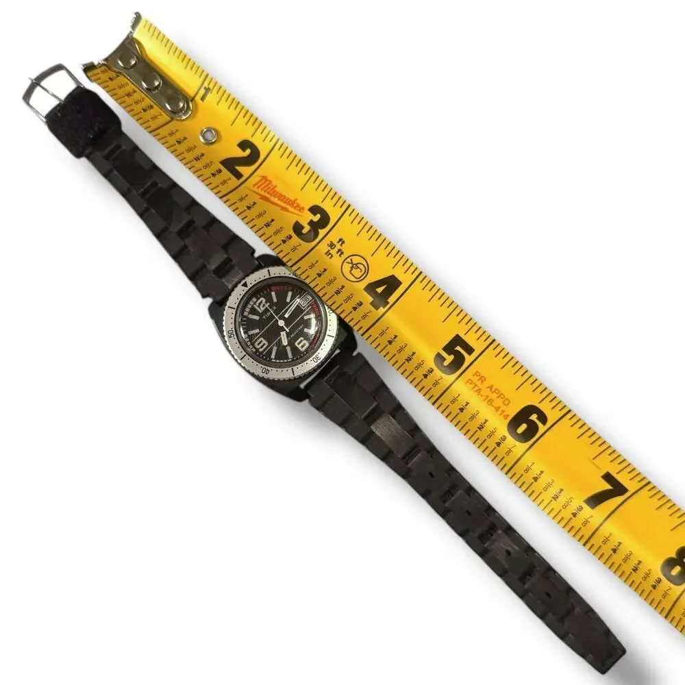 VTG Timex Dive Watch Womens Black Multi-Direction Bezel Manual Wind 31mm RUNS